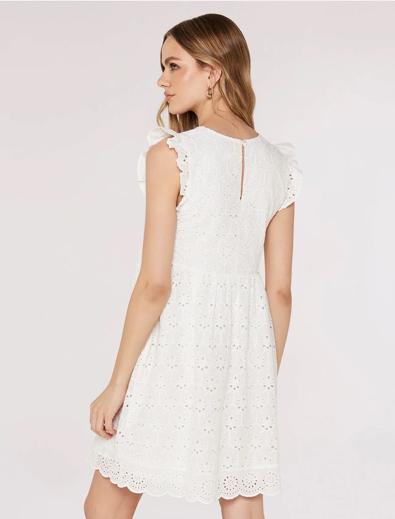 Broderie Anglaise V Neck