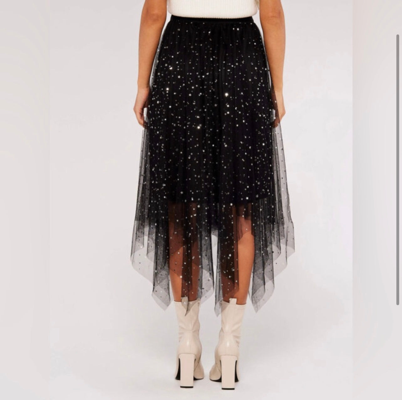 ***NOW AVAILABLE (while quantities last)! Metallic Stars Tulle Midi Skirt