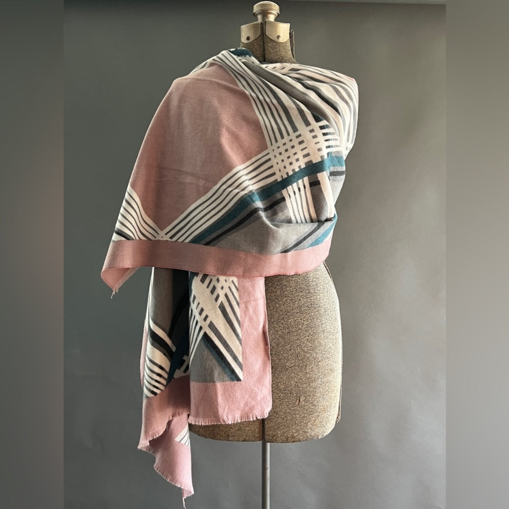 Pretty in Pink Shawl