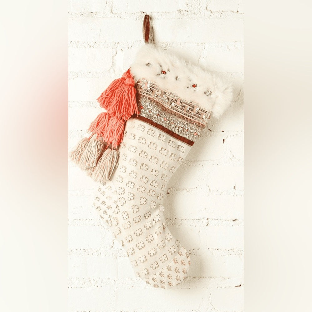 QUICK LISTING - 🎅🏽STOCKING STUFFERS
