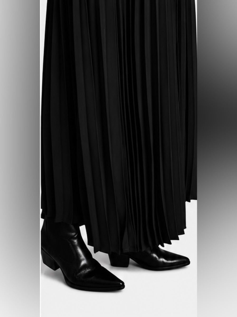 STUNNING - East 42nd Street - Black Breathtaking Maxi