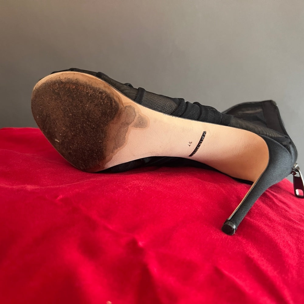 ⭐️🎉HOST PICK 🎉⭐️ Dolce & Gabbana Sheer Net Shoe