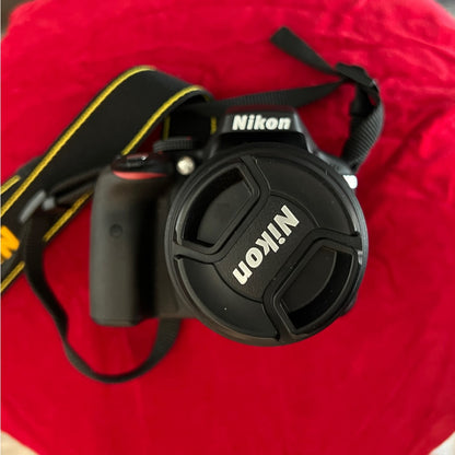 Nikon D3300 Brand New with Bag