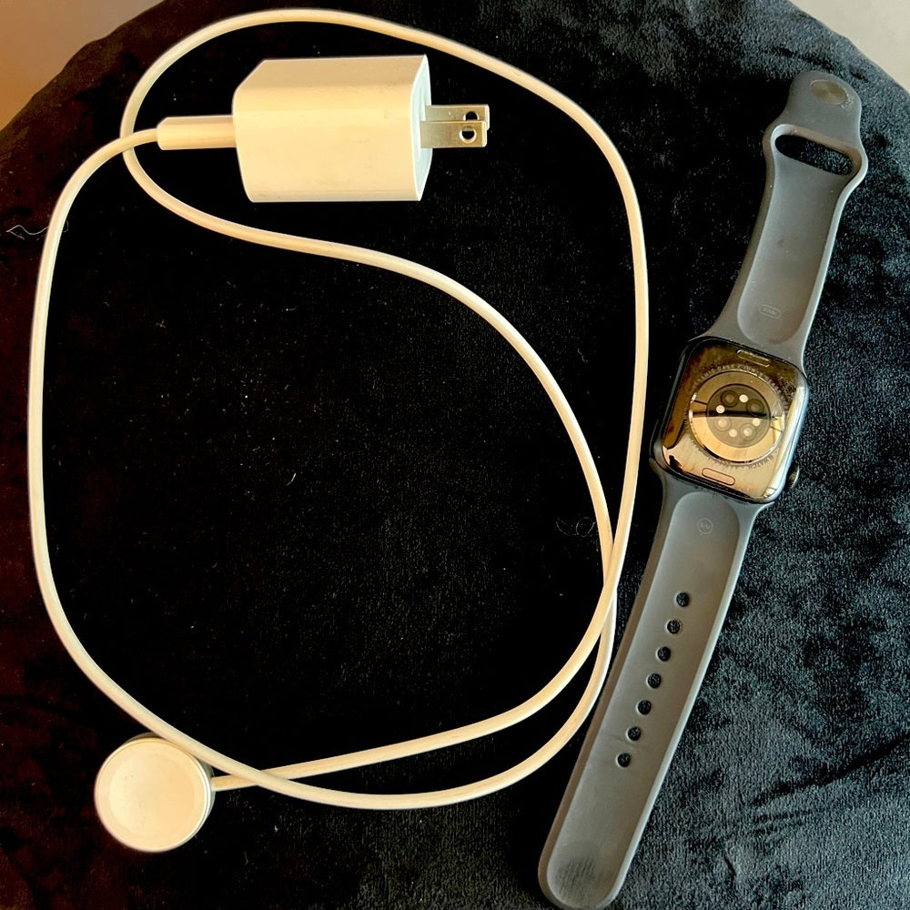 Apple Watch with Strap - 7series - Aluminum