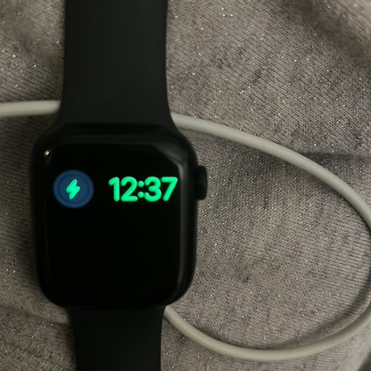 Apple Watch with Strap - 7series - Aluminum