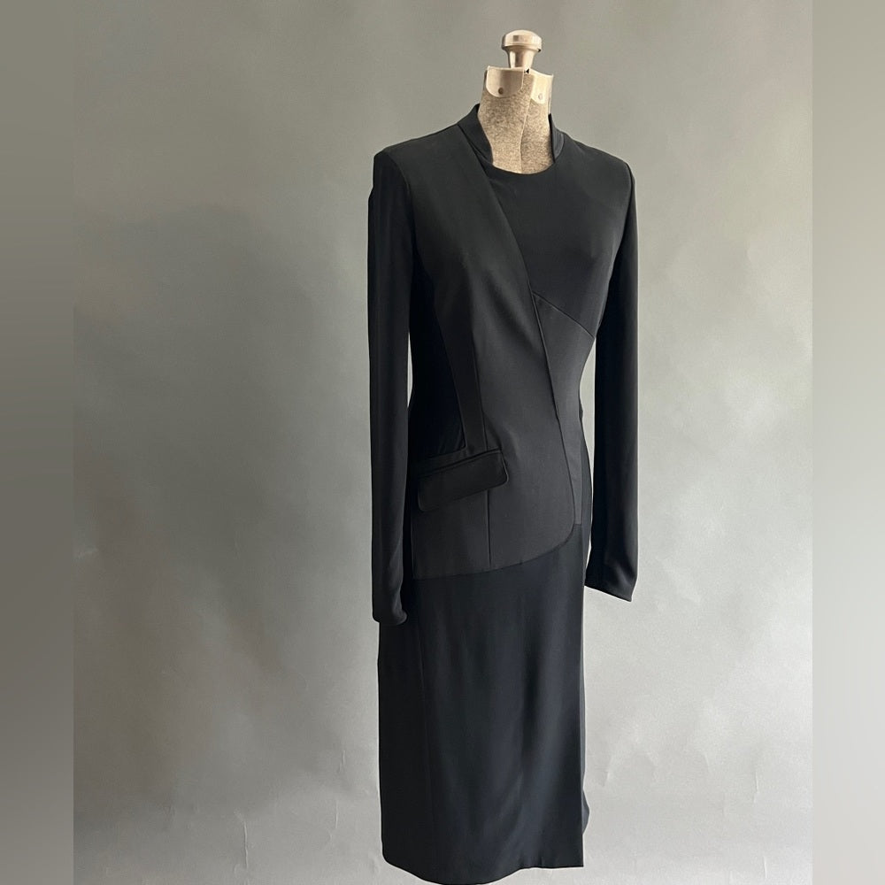 🎉HOST PICK🎉 Burberry Classy, Subtle yet Sexy and Professional Black Dress