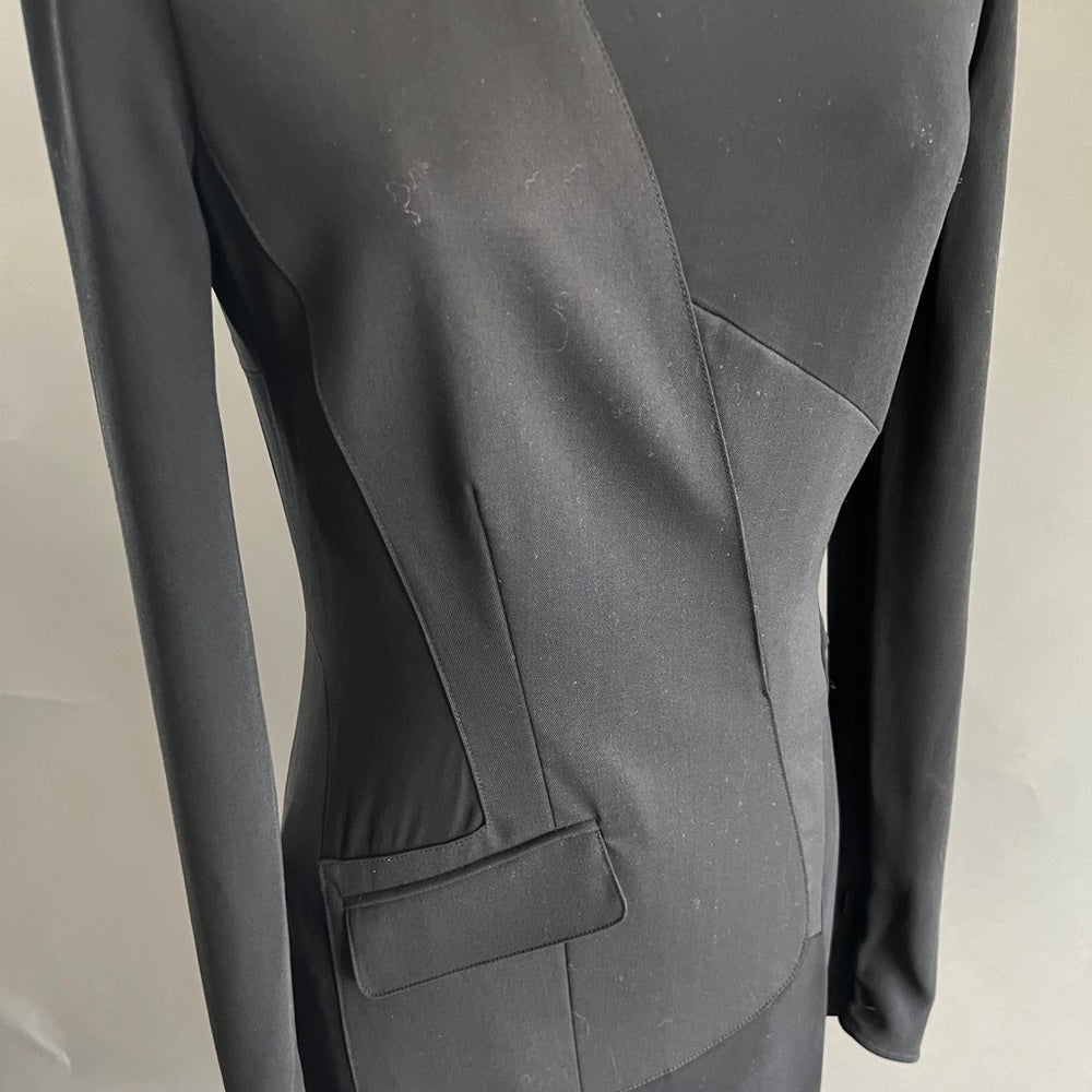 🎉HOST PICK🎉 Burberry Classy, Subtle yet Sexy and Professional Black Dress
