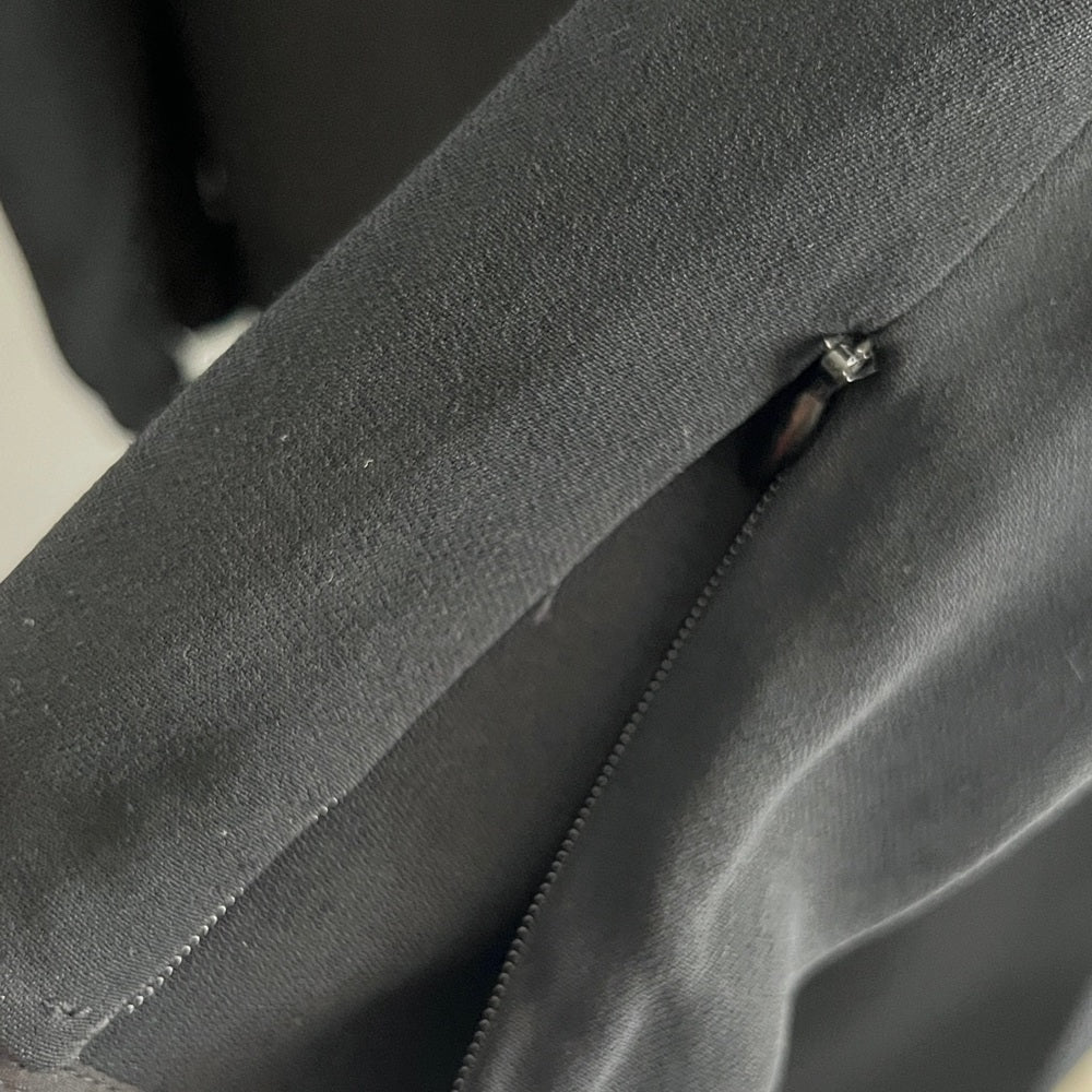 🎉HOST PICK🎉 Burberry Classy, Subtle yet Sexy and Professional Black Dress