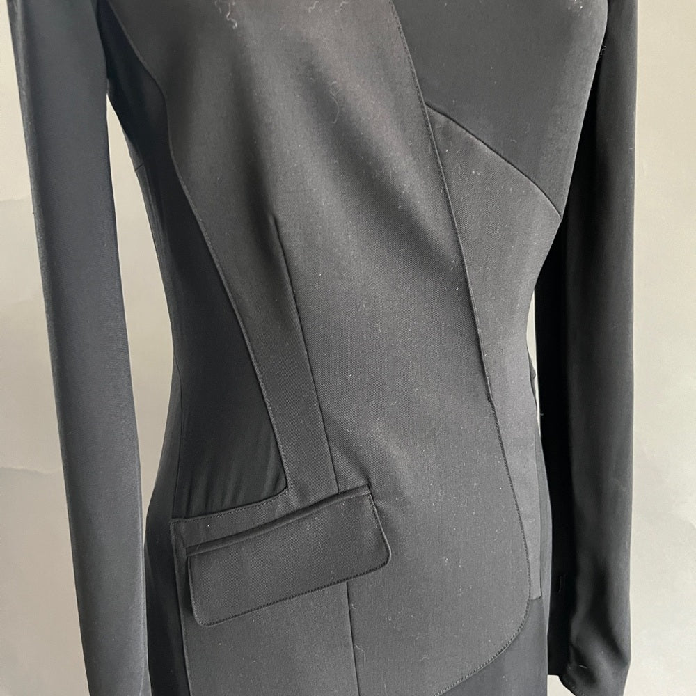 🎉HOST PICK🎉 Burberry Classy, Subtle yet Sexy and Professional Black Dress