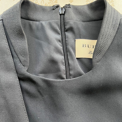🎉HOST PICK🎉 Burberry Classy, Subtle yet Sexy and Professional Black Dress
