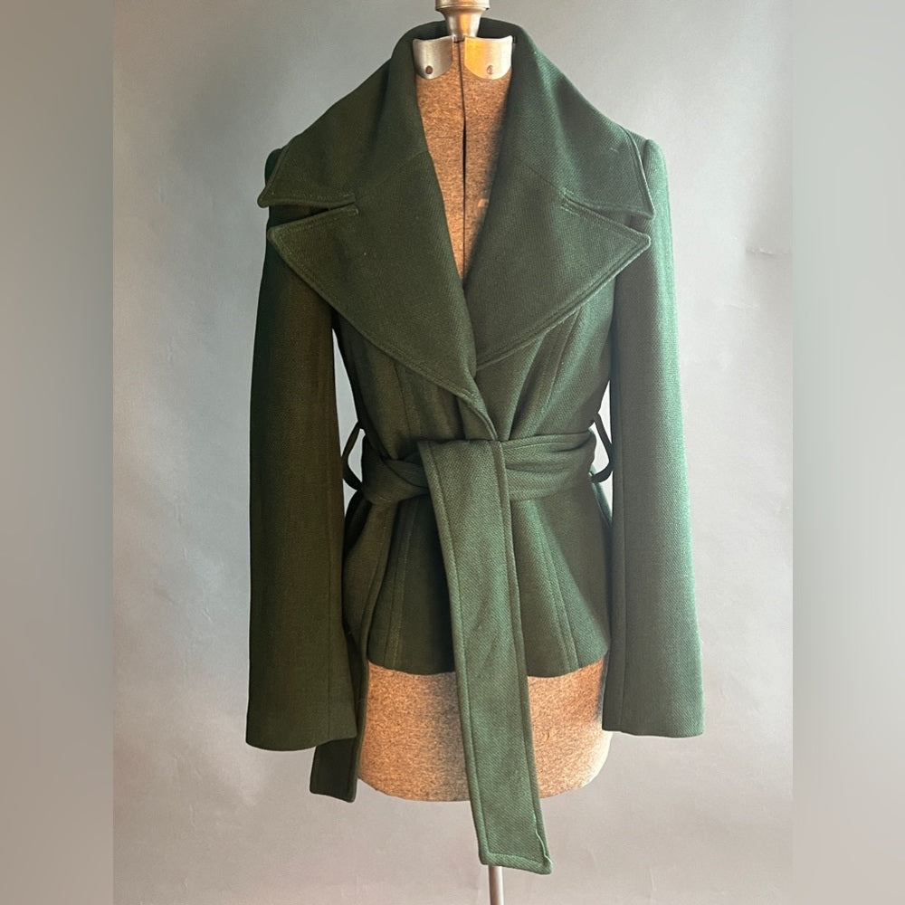Short Green Trench