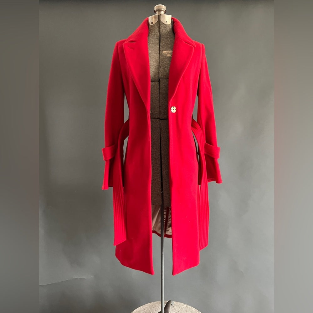Knock out Red coat