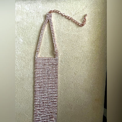 Crystal Collar with smaller Crystals