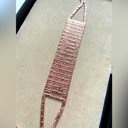 Crystal Collar with smaller Crystals