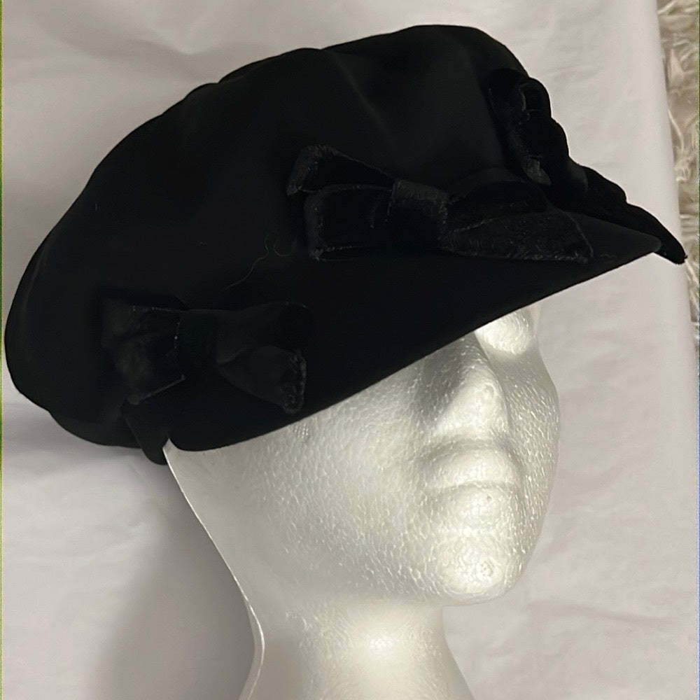 Wool Hat with 3 Velvet Bows