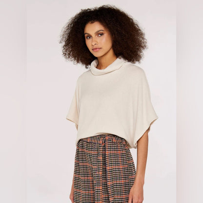 SO ♥️! Apricot - Apricot Roll Neck Soft Rib Cape