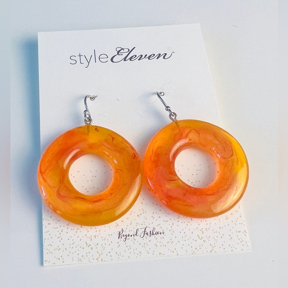 C Orange swirls in Acrylic