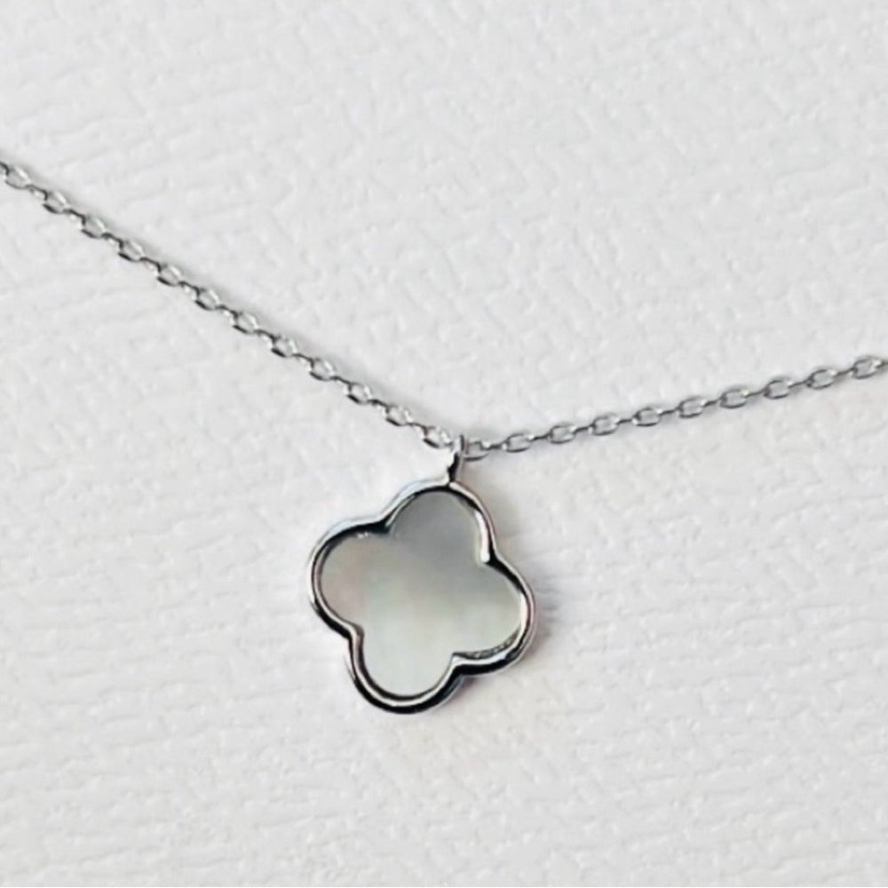🤍💙💚Gold Dipped Baby Pink, Blue, Green, MOP (gold & Silver) Clover Necklaces