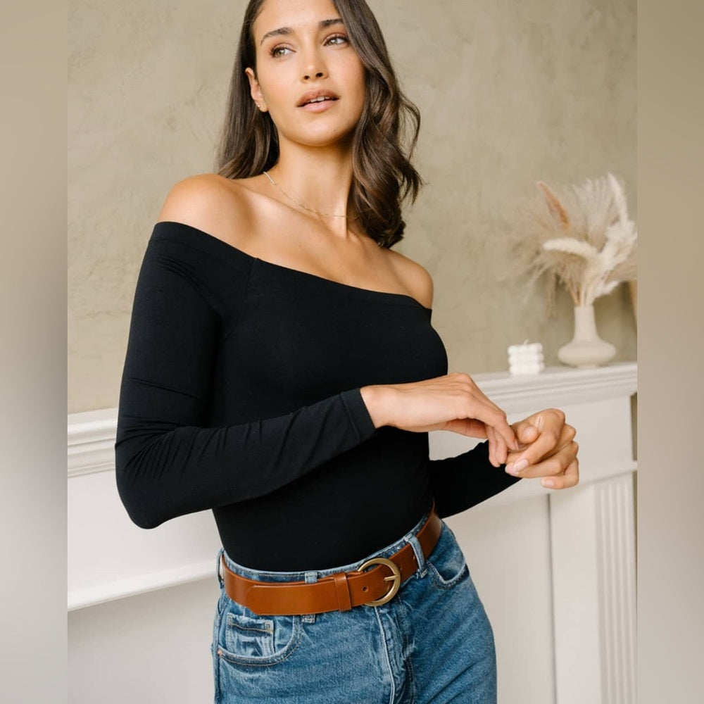 NEW ARRIVALS and MORE to being added! 💕 ALL SIZES  🇨🇦BRAVE Belts🚨Notification🚨