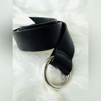 🇨🇦 Brave Leather Collection - Black with Silver hoops