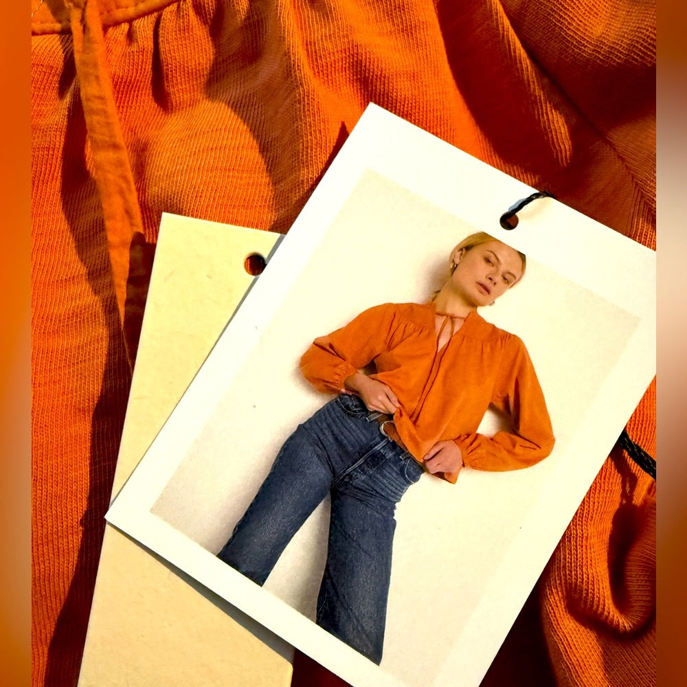 ⭐️ NATION LTD.  Hollie the Front Top