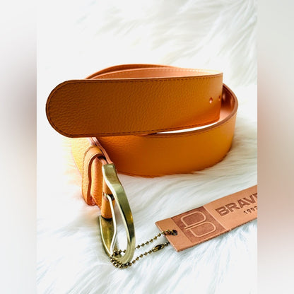 L🇨🇦 Brave Leather Collection - Bright Camel horse bit buckle