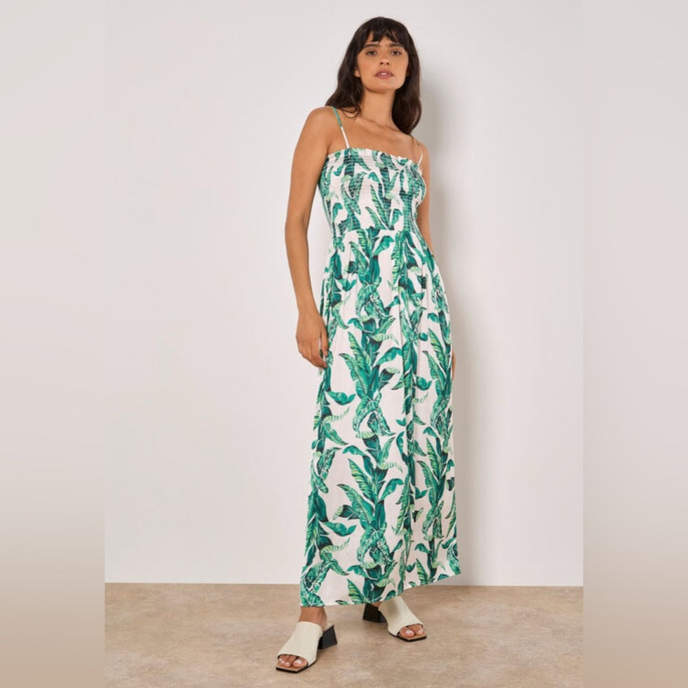 ⭐️🎉HOST PICK 🎉⭐️ 🍑Apricot - Tropical Leaf Satin Maxi Dress