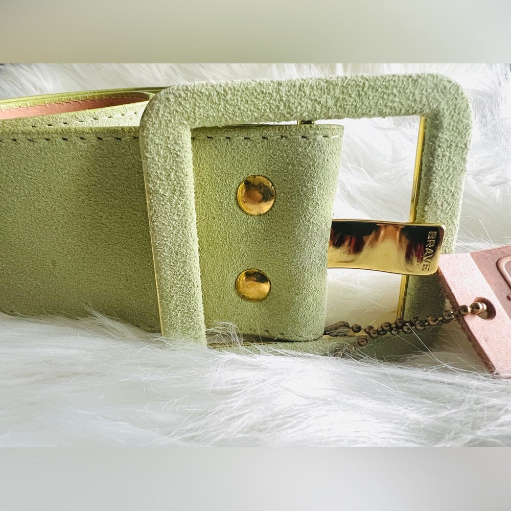 🇨🇦 Brave Leather Collection - Pistachio Leather Belt