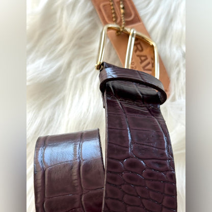 🇨🇦 Brave Leather Collection - Wine Color Croc Leather and Gold Buckle