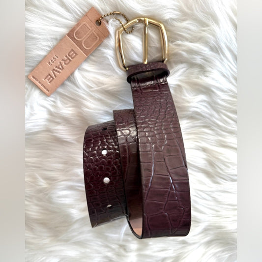 🇨🇦 Brave Leather Collection - HIMA Wine Croc Leather with Gold