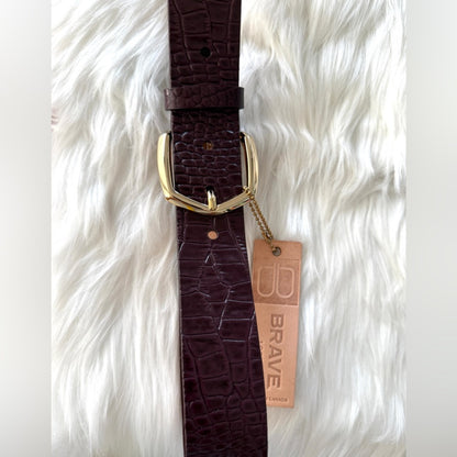 🇨🇦 Brave Leather Collection - HIMA Wine Croc Leather with Gold