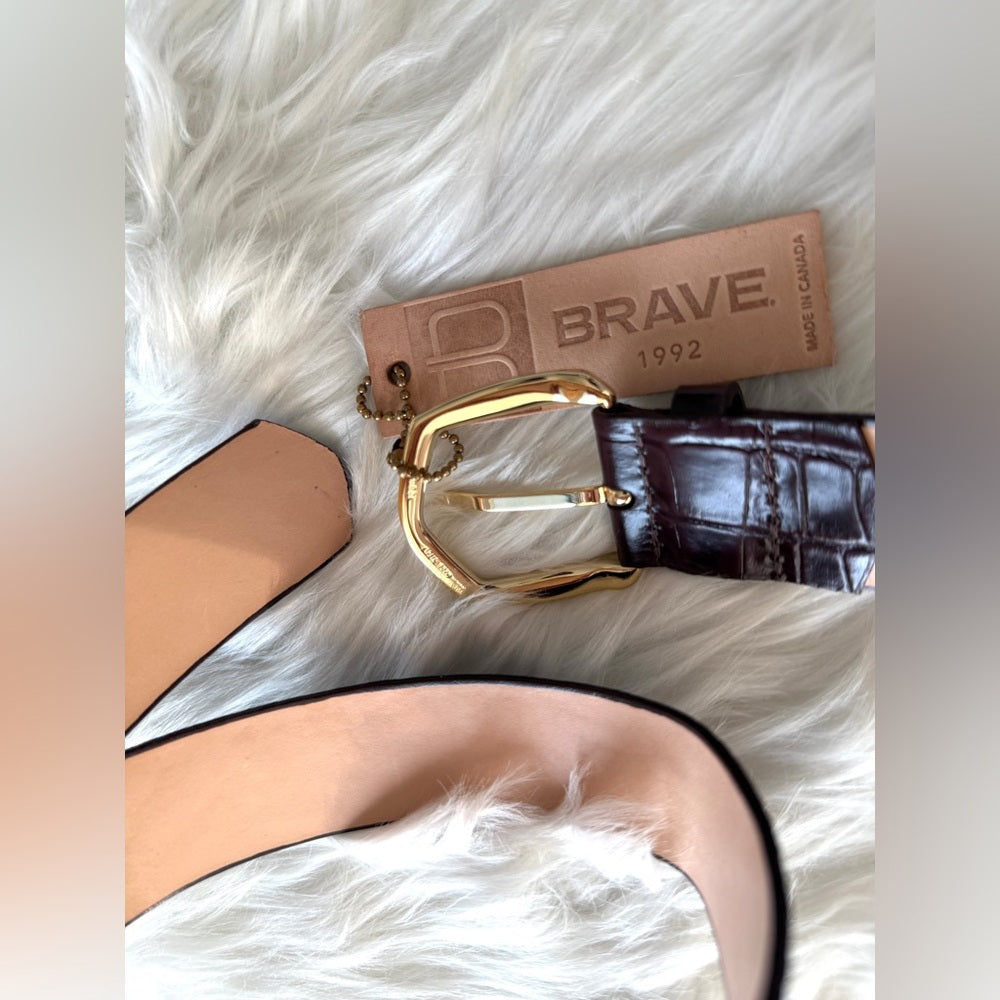 🇨🇦 Brave Leather Collection - HIMA Wine Croc Leather with Gold