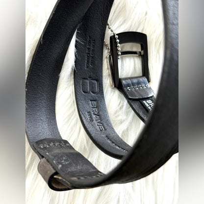 🇨🇦 Brave Leather Collection - FAULO - Black Leather - Silver & Black