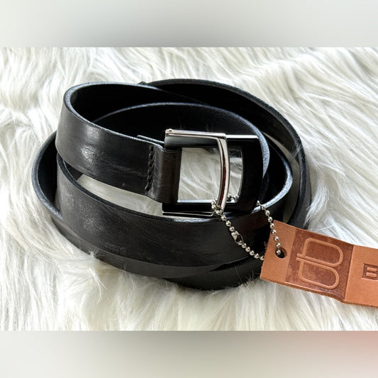 🇨🇦 Brave Leather Collection - FAULO - Black Leather - Silver & Black