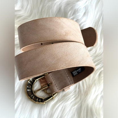 🇨🇦 Brave Leather Collection - Beige Leather with Gold Deco