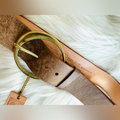 🇨🇦 Brave Leather Collection- VIER Flat Smooth Brown - Brish Gold
