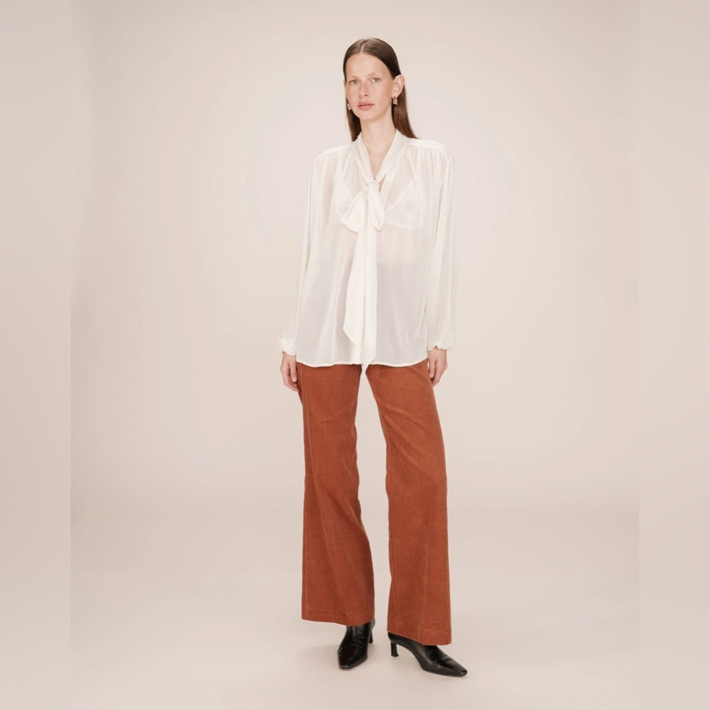 TIE-NECK BLOUSE ECRU
SPLENDIDE