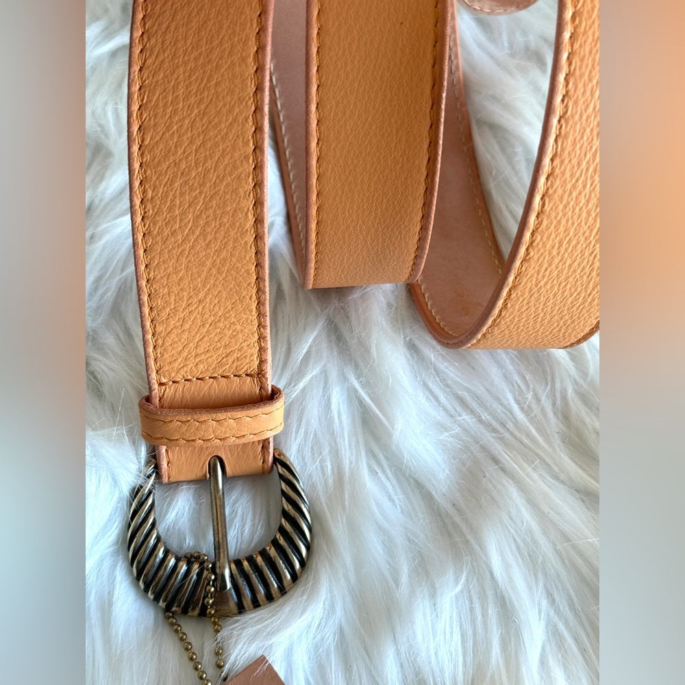 🇨🇦 Brave Leather Collection - Lisette