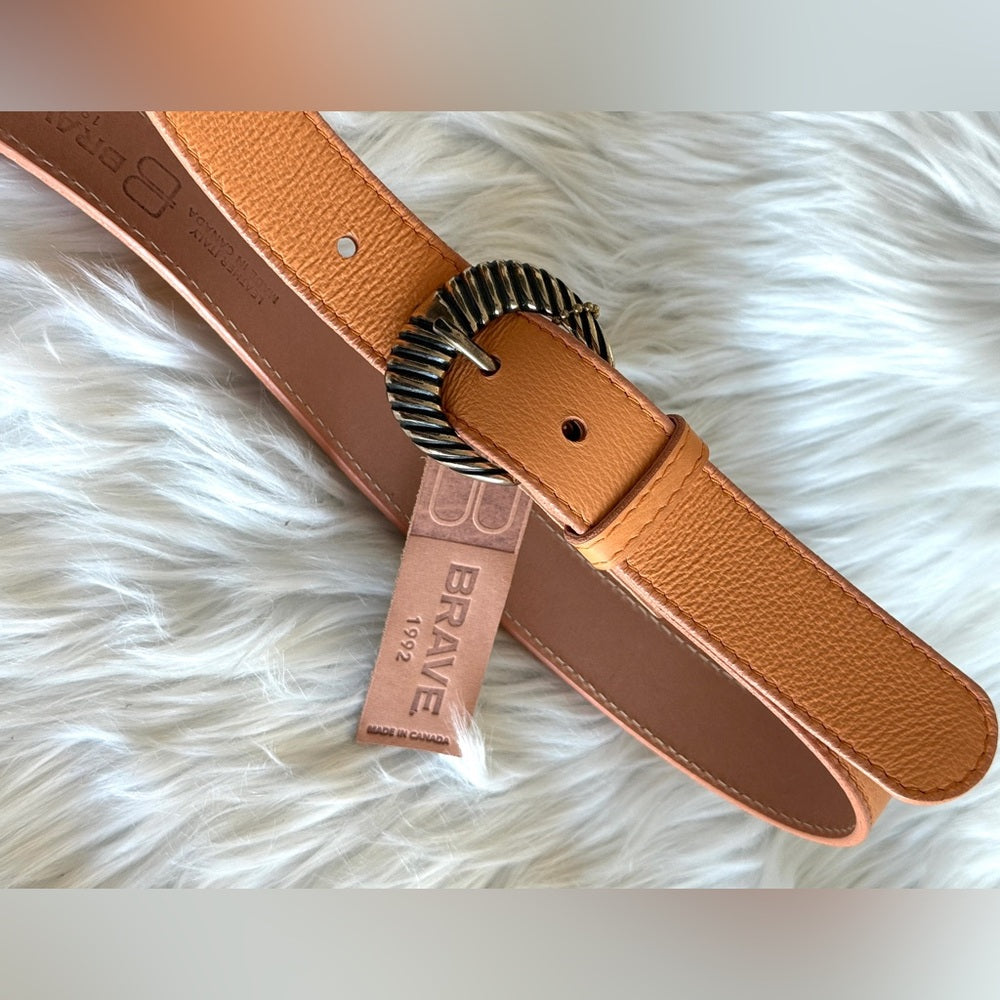 🇨🇦 Brave Leather Collection - Lisette