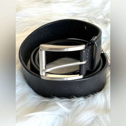 🇨🇦 Brave Leather Collection - Black Leather