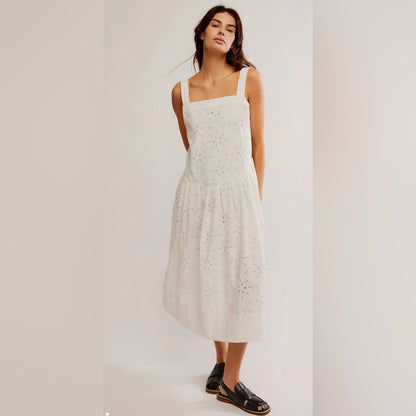 FREE PEOPLE 🕊️- Primavera Eyelet Midi