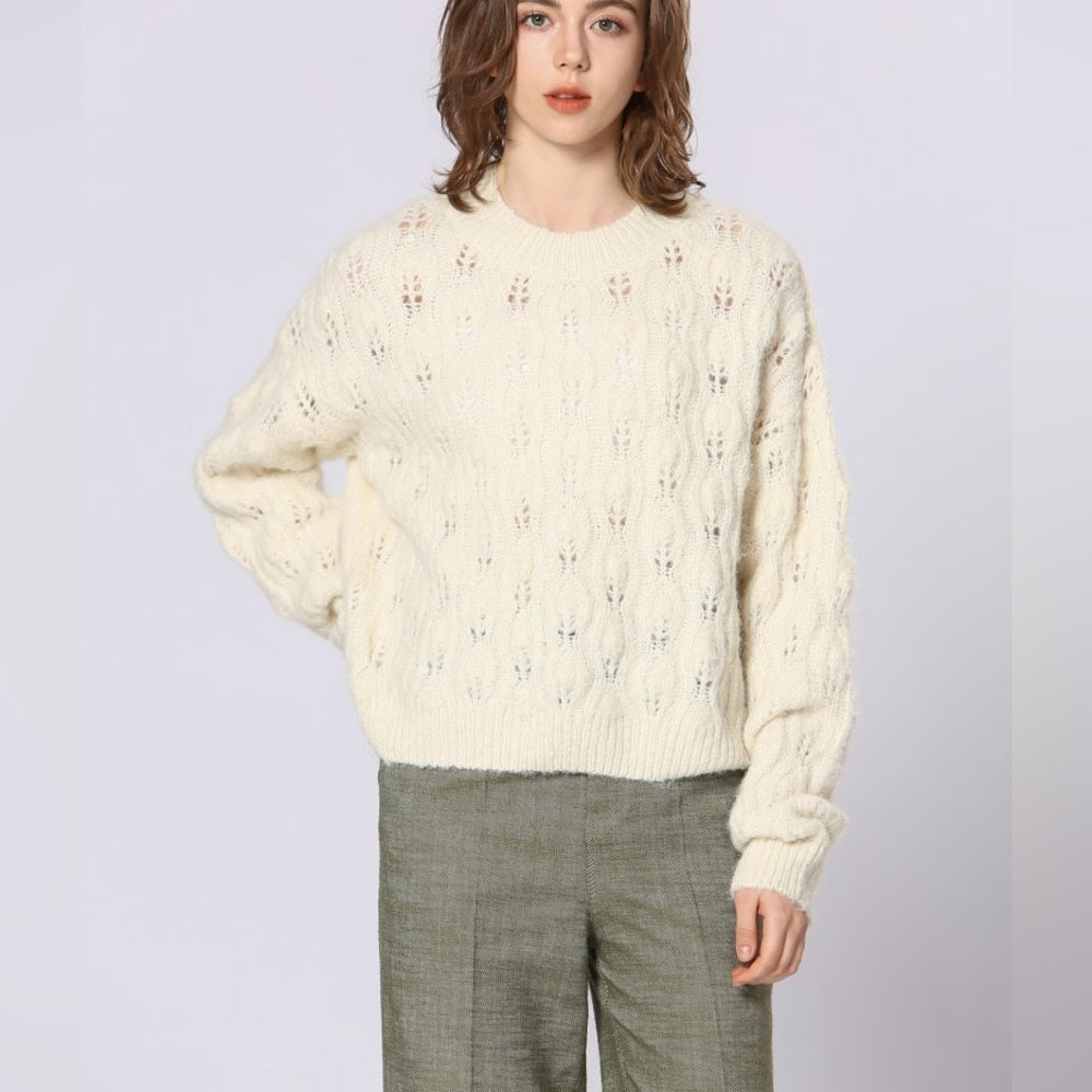 99.  🇫🇷 Long Sleeve Cream Knit