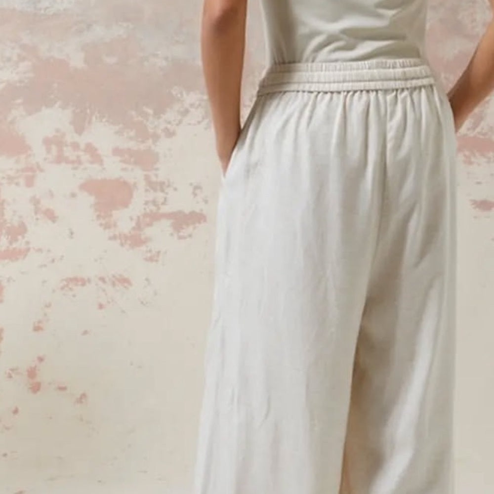 East 42nd Street - Beige Wide leg Pant