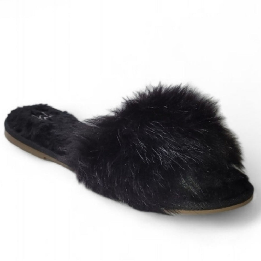Malvados Women's Sky Blue fur Slippers
