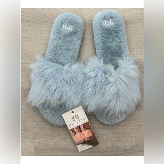 Malvados Women's Sky Blue fur Slippers