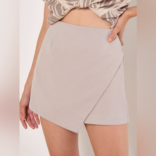 APRICOT 🍑- Tailored Woven Mini Skort