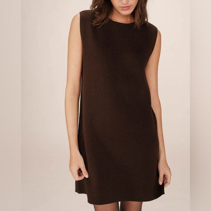 Grace & Mila - SHORT TAILORED DRESS
CHOCOLATE SARAH