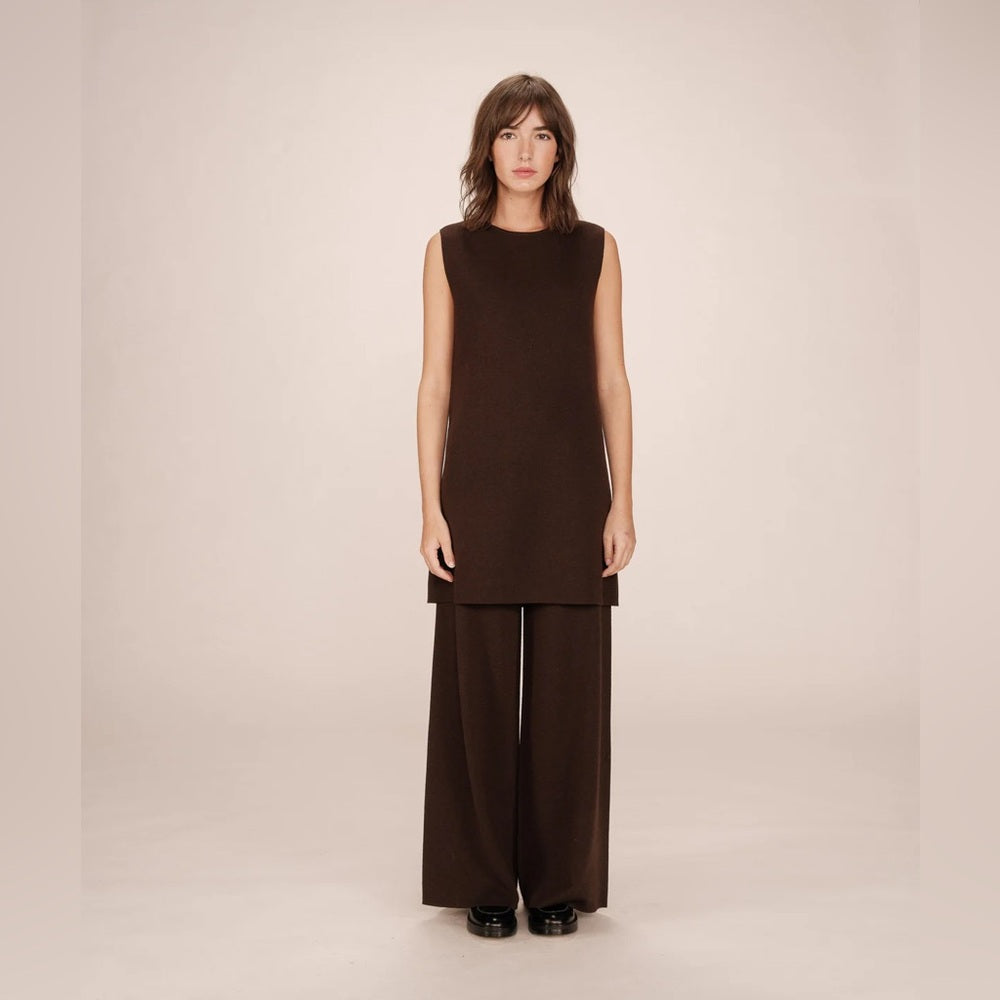 Grace & Mila - SHORT TAILORED DRESS
CHOCOLATE SARAH