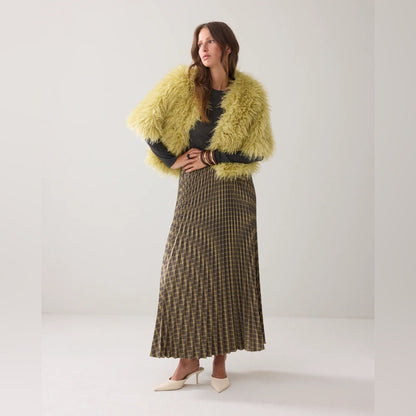 🚨  SUMMUM Notification 🚨 The Golden Thread …. Euro Chic