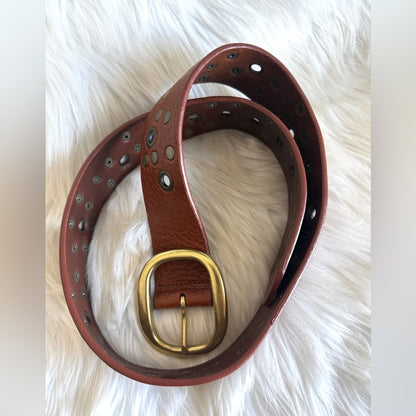 🇨🇦 Brave Leather Collection - Cognac Leather with Rivets